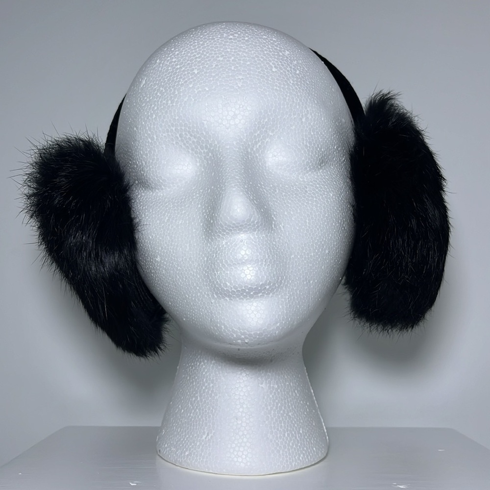 Black Earmuffs